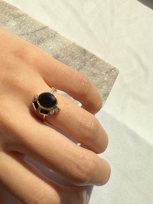 Bauhaus Sophisticated Black Onyx Ring
