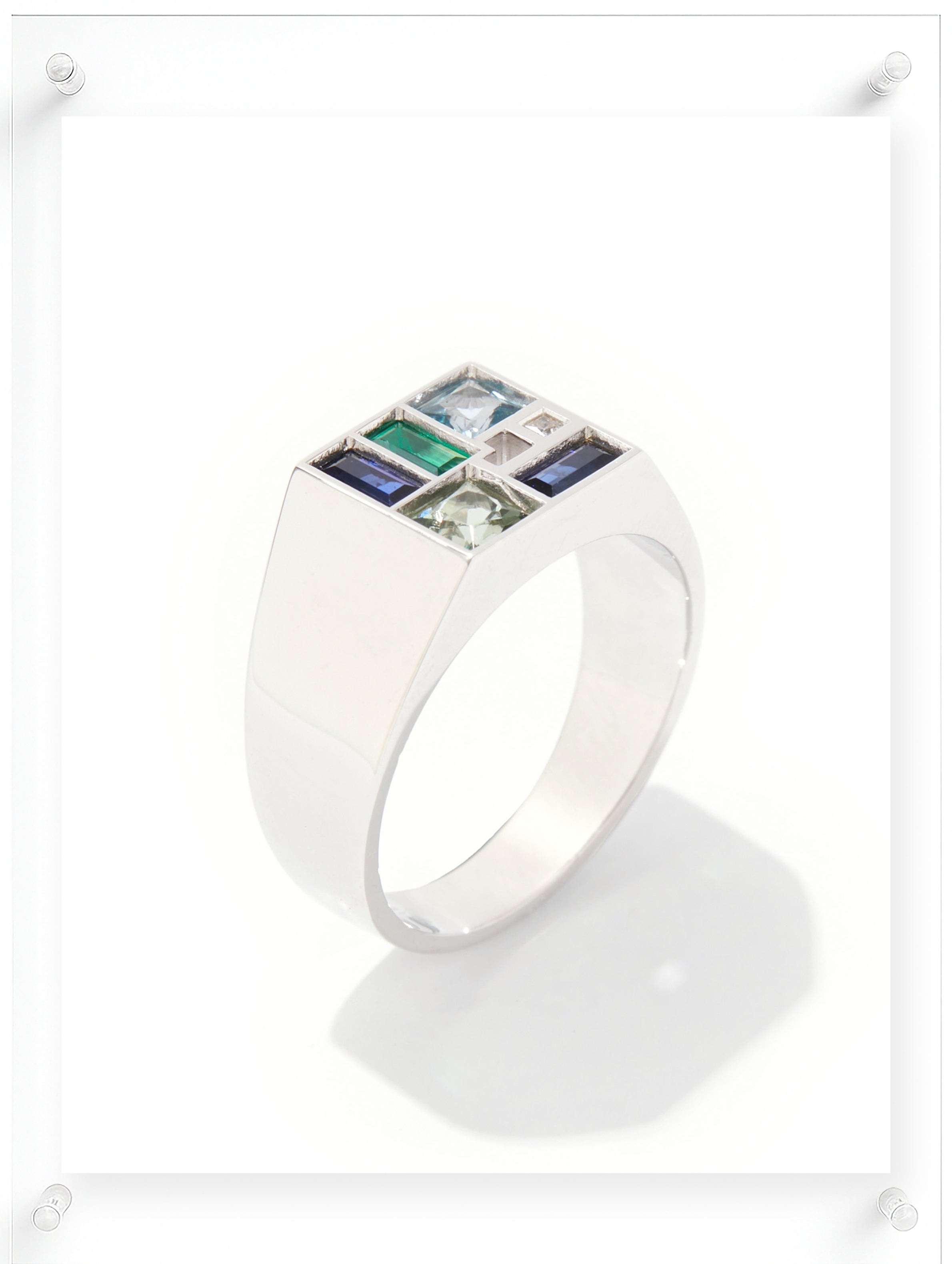 Men's Poetic Mind Blue Sapphire Solid Gold Ring