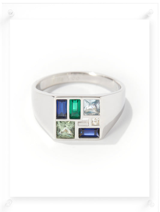 Poetic Mind Blue Sapphire Ring - Platinum
