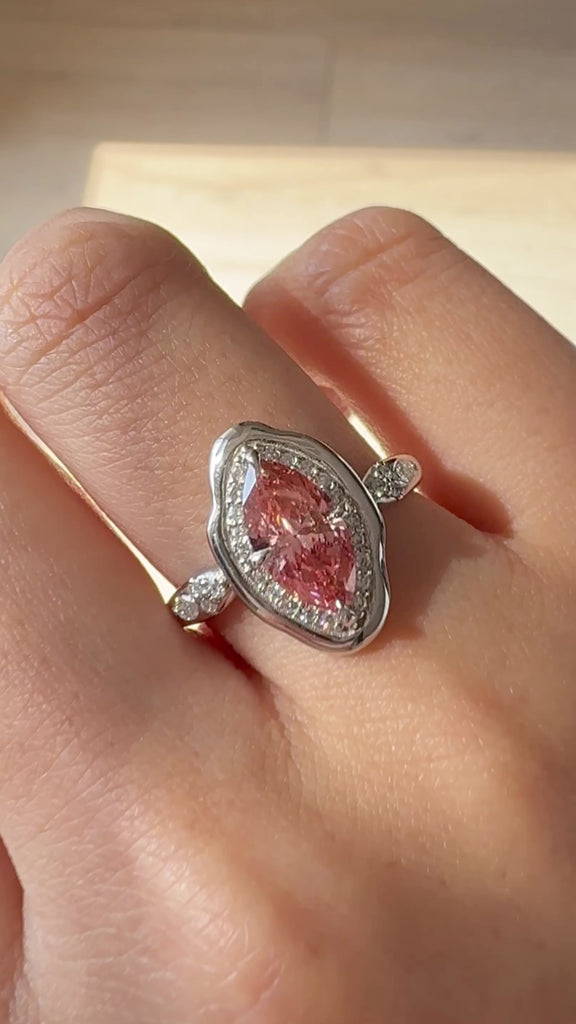 Nuage Rose Pink Diamond Ring